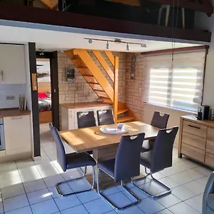 https://aux-3-ptits-wallons.hotelsghent.com