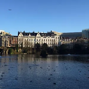 https://lake-view-apartments.brusselshotelsbook.com